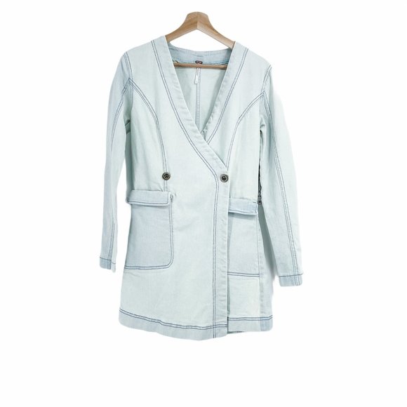 Free People Dresses & Skirts - Free people going places denim mini dress